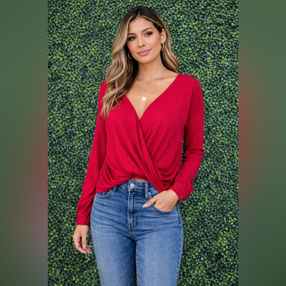 Nwt cherry red Urban outfitters long sleeve nwt